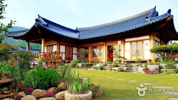 Dalbit Smile (달빛미소)