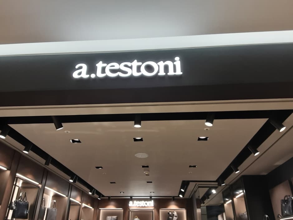 A.Testoni - Lotte Busan Branch [Tax Refund Shop] (아테스토니 롯데부산)